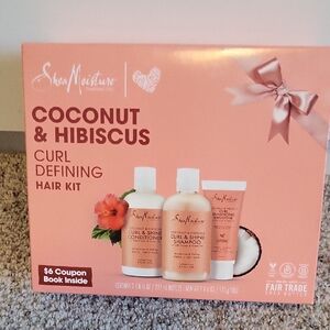 Shea Moisture Coconut & Hibiscus Curl Defining Hair Kit - Pink